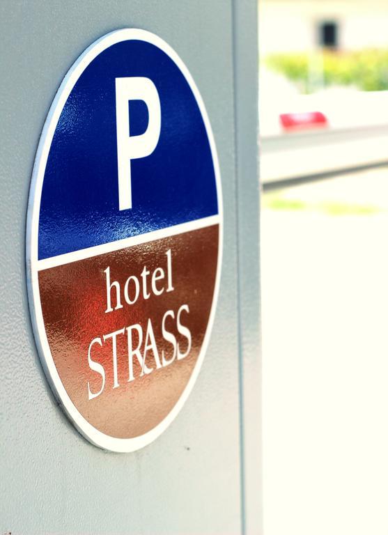 Hotel Strass Paralía Exteriör bild